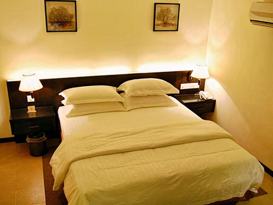 Ernes Hotel 페라이 외부 사진